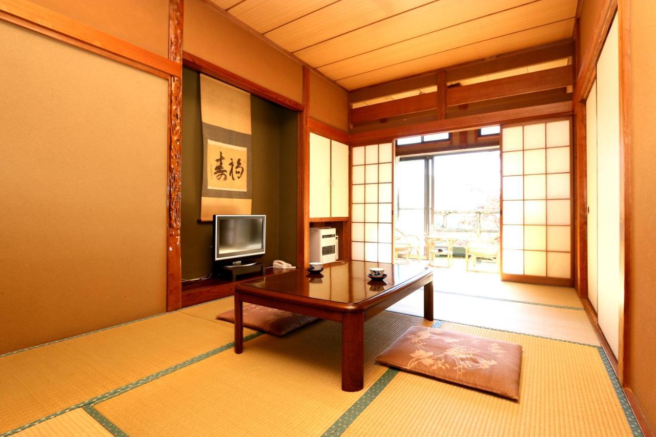 あじわいの心 金時山荘 Hotel Хаконе Екстериор снимка